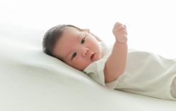 -亲亲宝贝艾尔莎亲子摄影会馆(中华路店)