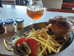 -The BREW·酿餐厅(浦东嘉里大酒店)