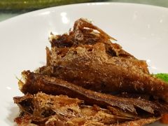 五香梅子鱼-品悦酒店(三林古镇店)
