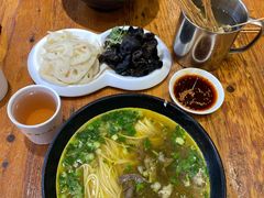 -杨记清芳牛肉拉面(京广路店)