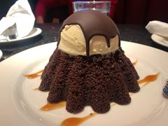 驰名巧克力熔岩蛋糕-Chili's Cafe&Bar奇利斯(滨江店)