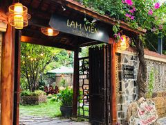 -Lam Vien Restaurant
