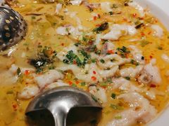 酸菜大头鱼-一品红川菜(皇岗店)