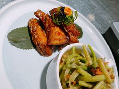 -姜君·千岛湖鱼头馆(浦东大道店)