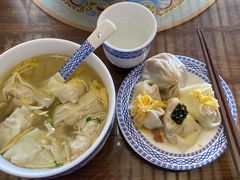 一两开洋-笑来喜馄饨小笼工坊店(湖滨街店)