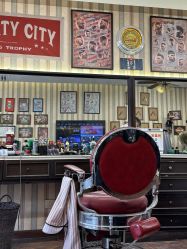-老炮儿男士复古理发馆BarberShop