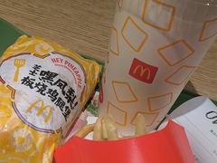 -麦当劳(中山公园龙之梦店)