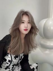 -诗悦发型烫染SALON