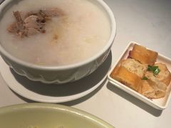 艇仔粥-避风塘·老港味餐厅(虹口龙之梦店)
