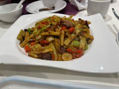 -凯鸽酒楼(大同振兴街店)