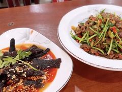 -湖南人家湘菜馆(镇江路店)