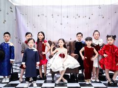 -潮童星少儿模特时尚中心(黄浦博荟广场店)