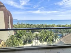 -三亚湾海居雅高铂尔曼度假酒店