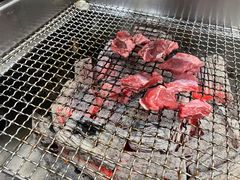 -肉甲韩国木炭烤肉(新壹街1店)