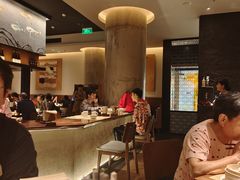 -荣家黄鱼面(前滩太古里店)