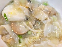 滑蛋海鲜脆生河粉-地茂馆