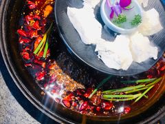 -渝涯重庆豆花老火锅(中赢国际店)