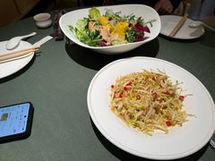 -山与蓝·轻糖鲜果蛋糕(勒泰店)