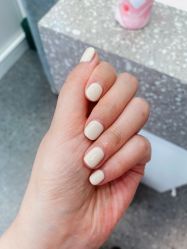 -首珥假日美睫美甲