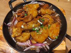 石锅鲽鱼-渔家灯火(明湖店)