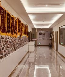 -爱瑞馨母婴护理中心·月嫂育儿嫂