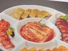 -方鼎食府