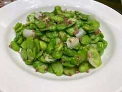 火丁百合炒蚕豆肉-金时代顺风大酒店(临港百联店)