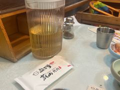 -益百岁牛尾汤(香山路店)