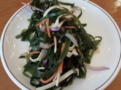 -鹤乡东北菜(崮山路店)