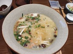 -芸南道·过桥米线(昆明老街旗舰店)
