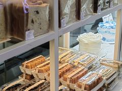 -焙丽拾光(麦凯乐直营店)