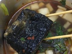 -黑色经典臭豆腐·湖南特产(步行街店)