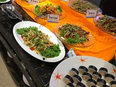 -润增大酒店自助餐厅