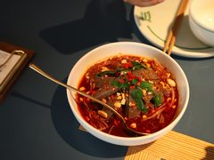 -一坐一忘云南菜(嘉里中心店)