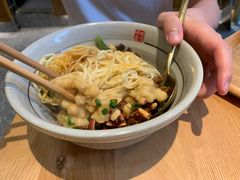 -呼啦面馆·头牌豌杂面(珠江国际B区店)