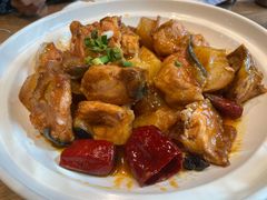 土豆炖鳇鱼-胖姐渔村(中源大道店)