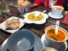 -忘忧草融合私房菜(红鼎国际店)
