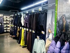 -迪卡侬(西三旗店)