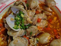 -堂瓦里·33年传统赣菜(第一街区店)