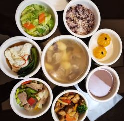 -巍阁月子中心(国贸店)
