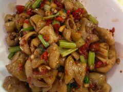 酸菜爆炒肥肠-笨罗卜浏阳菜馆(龙华鹏润达店)