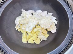 -粘豆包铁锅炖二部(温泉街店)