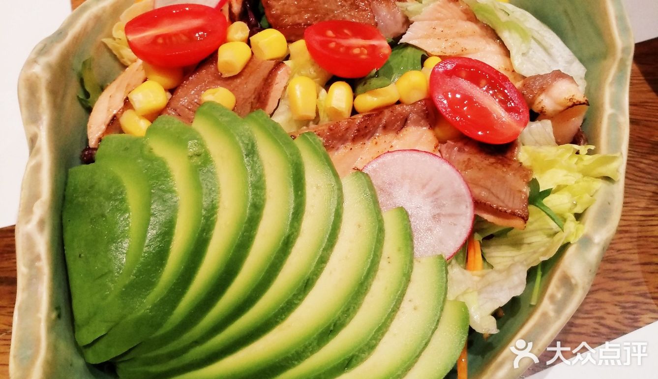 味道自然妙不可言流光溢彩寿司，摆盘很精致