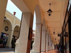 -佛罗伦萨小镇广佛名品奥特莱斯(疏港路店)