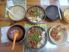 -卢聪艺小吃店(阳翟总店)