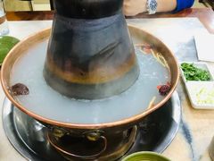 -壹条龙饭庄台基厂店