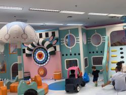 -孩子王童乐园(连云港万达店)