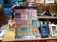 店内环境-九木杂物社(新奥购物中心店)