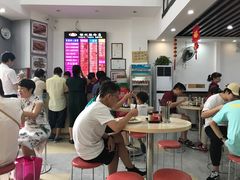 大堂-银记肠粉店(市二宫店)