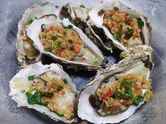 蒜蓉烤大蚝-大富蚝乌东哥饭店·石锅鱼杂·柠檬鸭(革新路店)